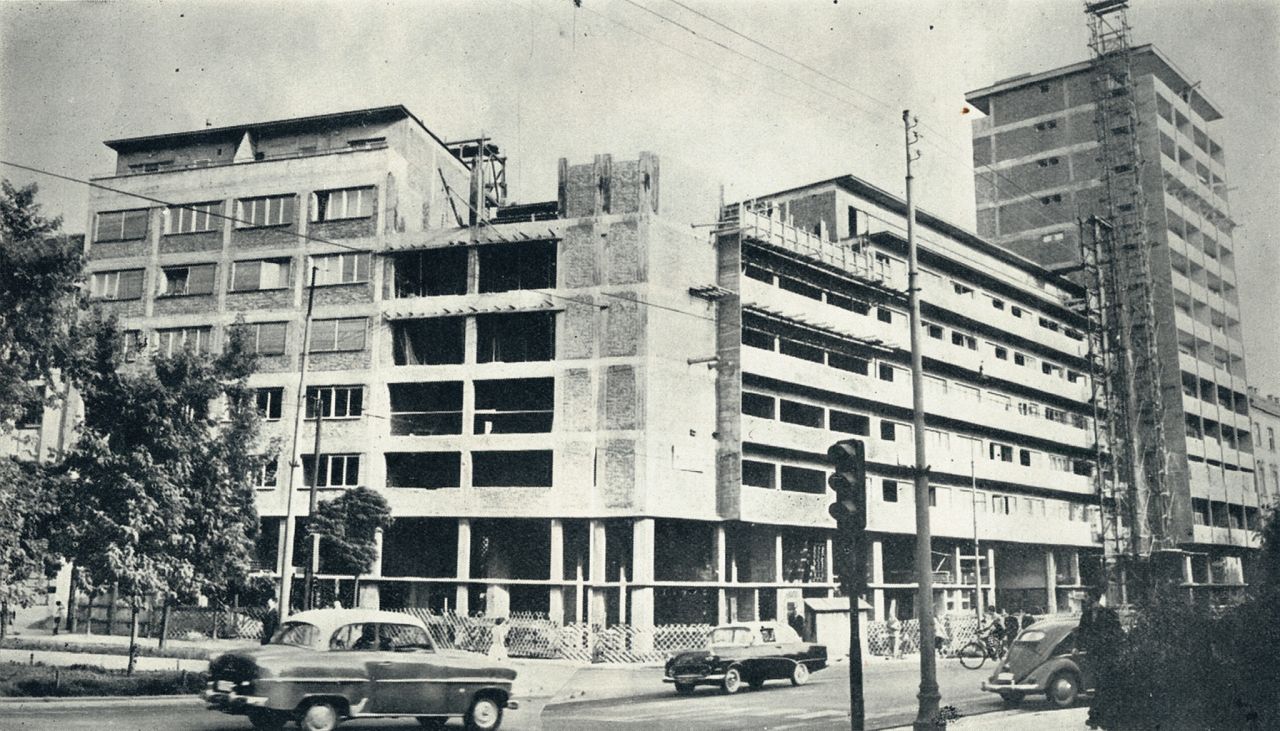 Savska cesta i ulica 8. maja (današnja ulica Farkaša Vukotinovića), kolovoz 1961. godina